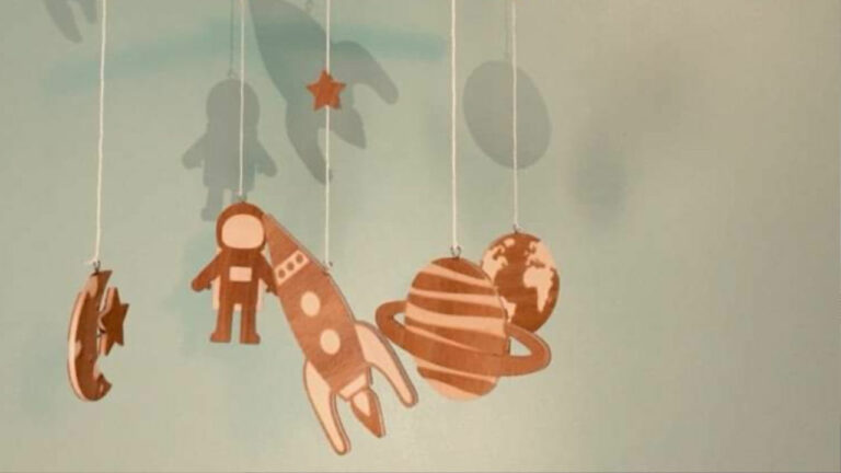 Je fabrique un mobile pour bébé